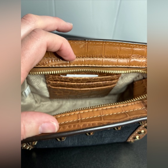 Michael Kors Selma Mini Messenger Dark denim Purse Crossbody - Picture 7 of 16